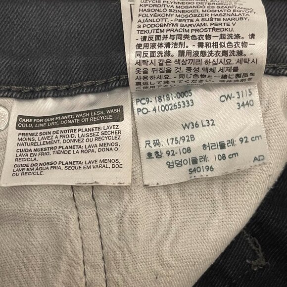 Levi 541 Original Quality Jeans 36x32 Men Black Denim Athletic Tapered Fit - Picture 6 of 11